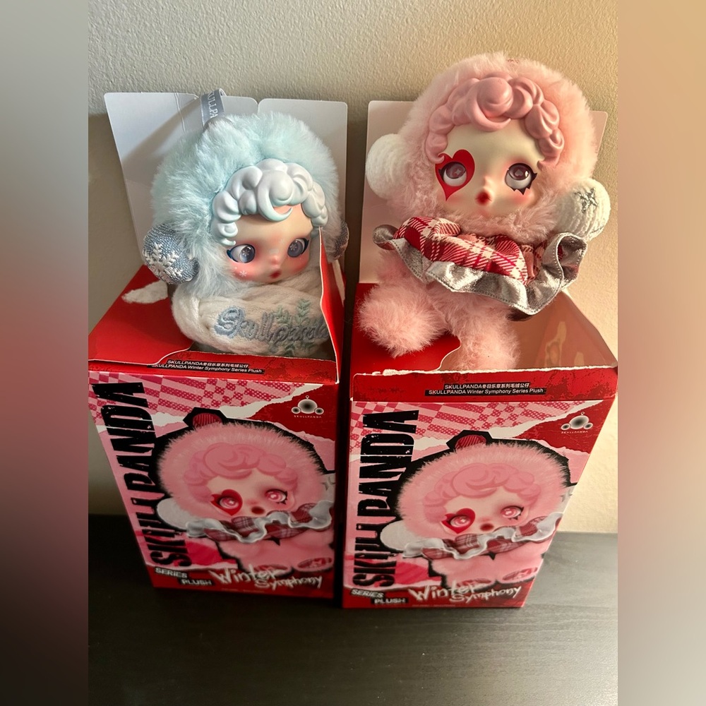 POPMART Skullpanda Winter Symphony Bundle x2